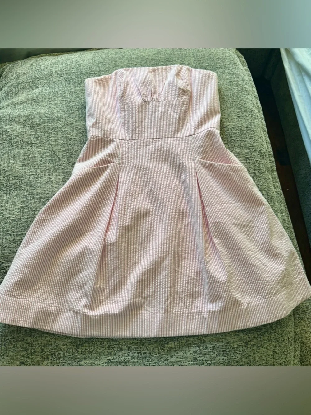 Lilly Pulitzer Strapless Pink and White Seersucker Dress Size 2 Style 96449 - Picture 3 of 12
